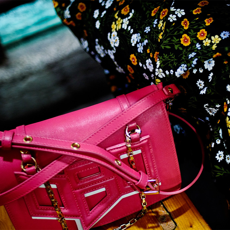Discover Trending Bags That Define Fashion
